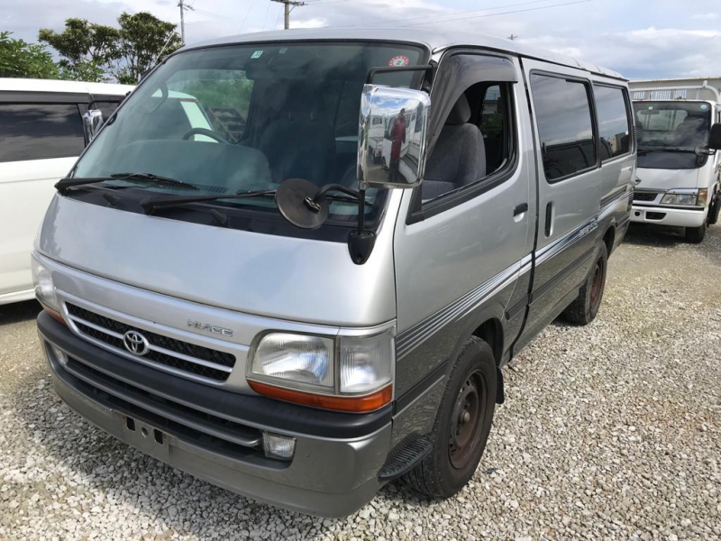 Toyota Hiace Van